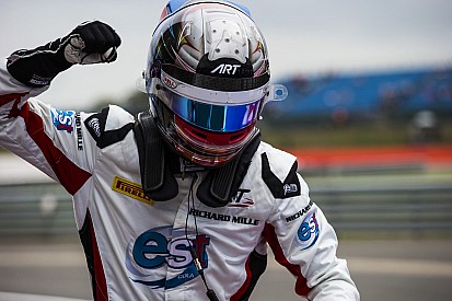 16 coches inscritos en el Master de F3 en Zandvoort