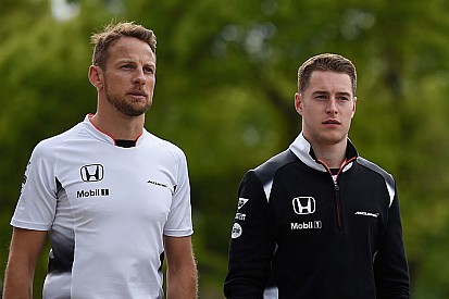 В McLaren намерены избежать "эмоциональных" решений по составу