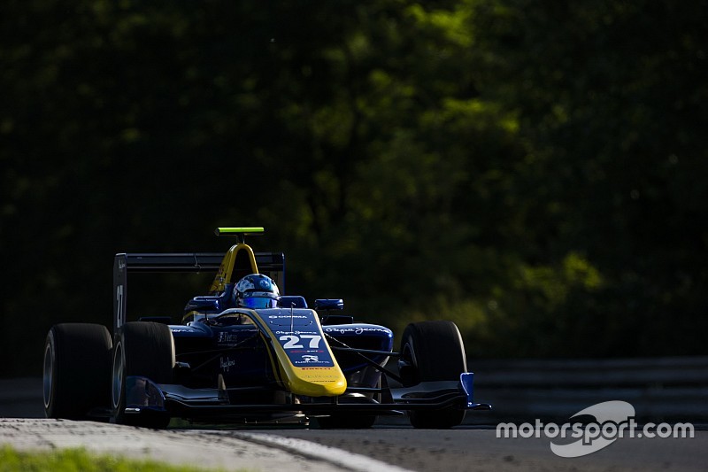Хьюз стал лучшим в тренировке GP3