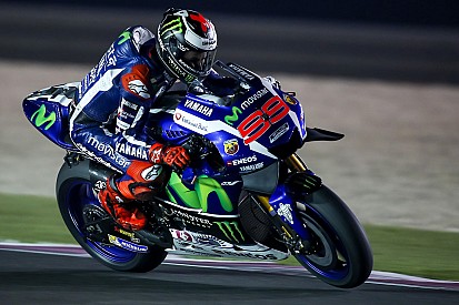FP1 MotoGP Qatar: Lorenzo kalahkan Rossi