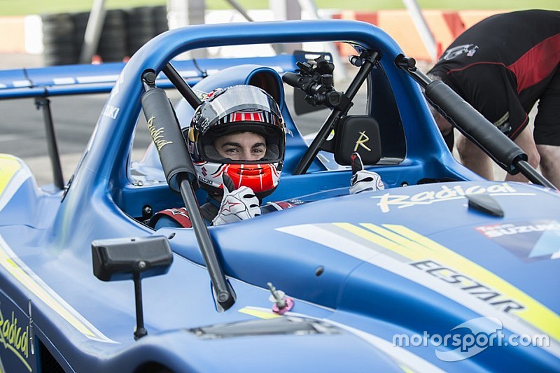 Vídeo: Viñales disfruta al volante del Radical SR3
