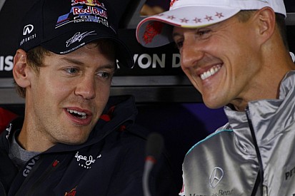 A fiatal Vettel Michael Schumacher oldalán!