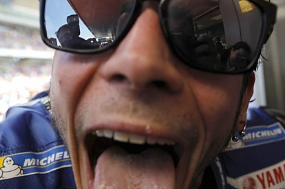 MotoGP: Ilyen, amikor Valentino Rossi megőrül!