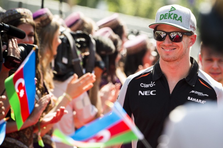 Hülkenberg sütteti a hasát - jobban néz ki, mint Hamilton?
