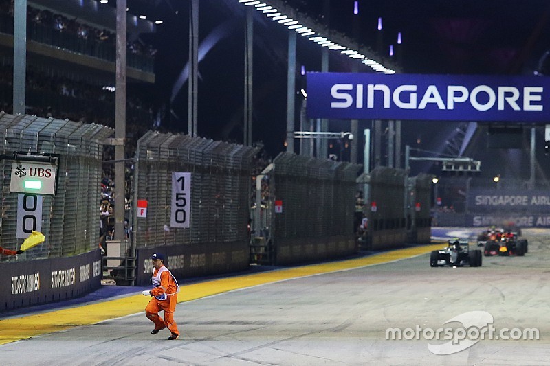 FIA onderzoekt incident met marshal op het circuit