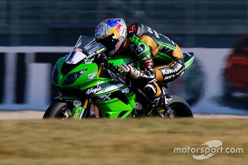 Magny-Cours, Libere 2: bis del team Puccetti con Sofuoglu e Krummenacher