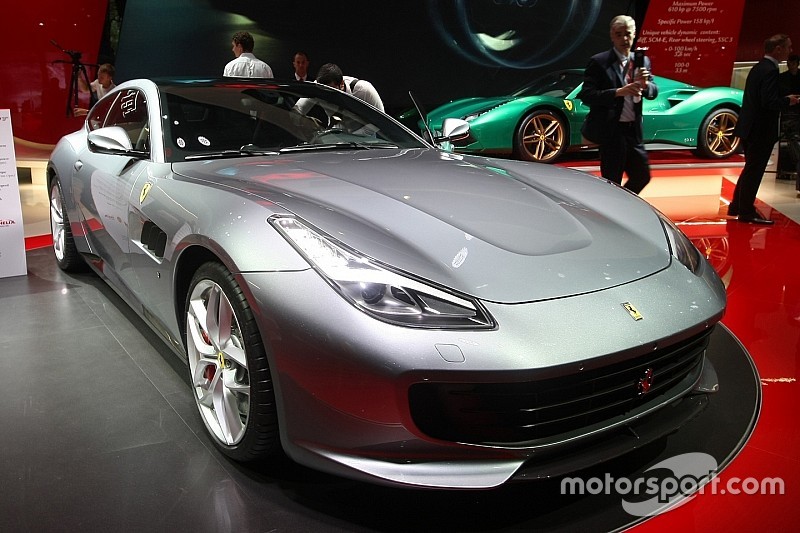 Overzicht: Autosalon van Parijs in foto's