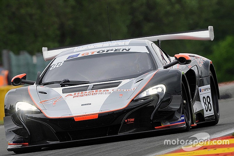 Primo successo stagionale per West e Ledogar in Gara 2 a Monza