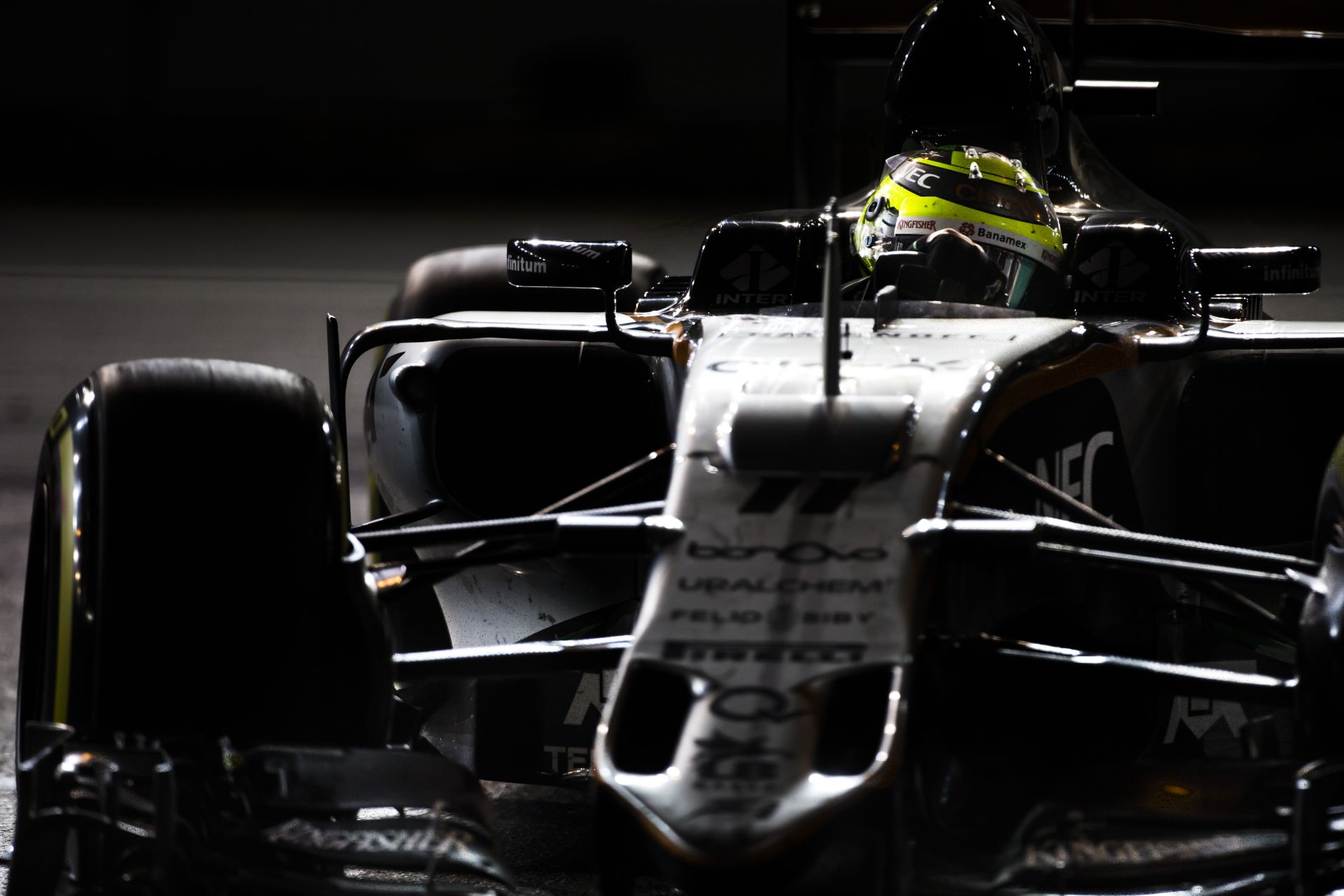 Amikor egy F1-es pilóta az F1 2016-tal hangol a Maláj Nagydíjra