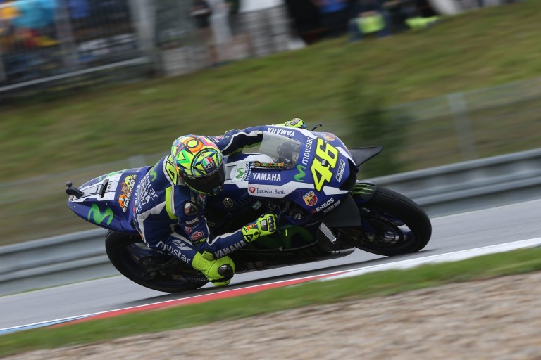 MotoGP: Crutchlow nagyon örül, Rossi pedig a csapatot méltatja!