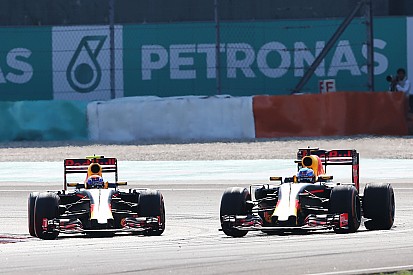 Verstappen habría forzado a cualquiera salvo a Ricciardo