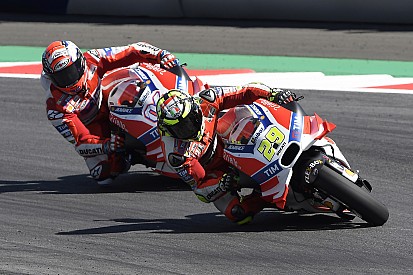 Andrea Dovizioso: "Mit Andrea Iannone kannst du nicht arbeiten"
