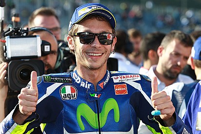 Rossi dolblij met derde pole van het jaar: "Ben niet 100% fit"