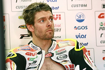 Crutchlow manda bajo la fría lluvia de Phillip Island