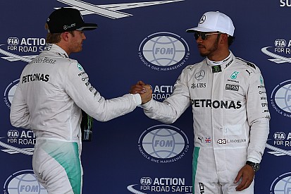 Wolff: "Red Bull maakt het ons lastig titelstrijd eerlijk te houden"