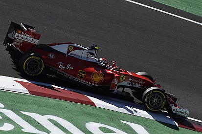 В Ferrari объяснили второй пит-стоп Райкконена