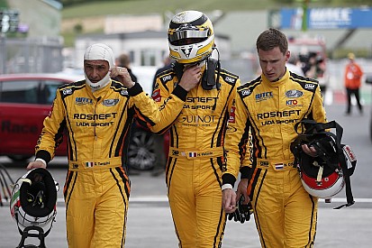 Гонщиков Lada удивили слухи об уходе команды из WTCC
