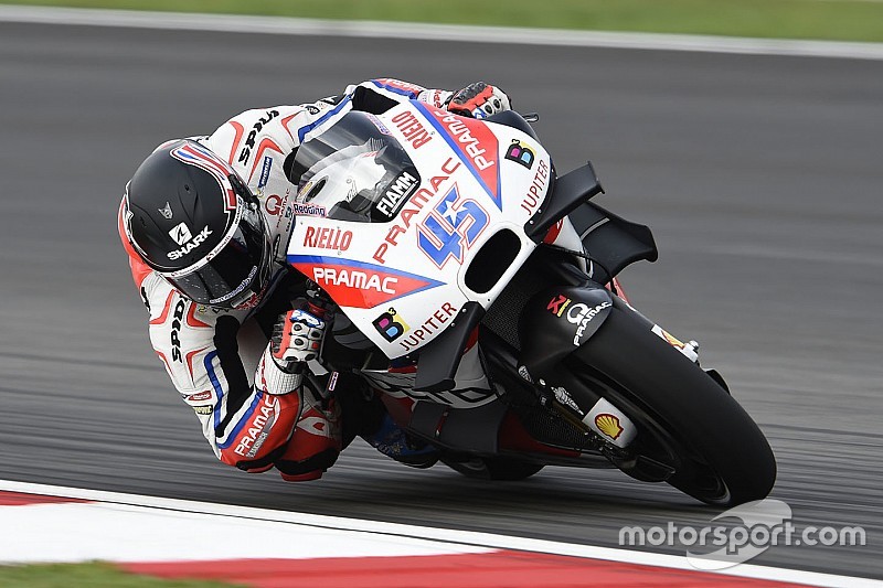 Redding, resignado a que Petrucci se quede con la Ducati de 2017