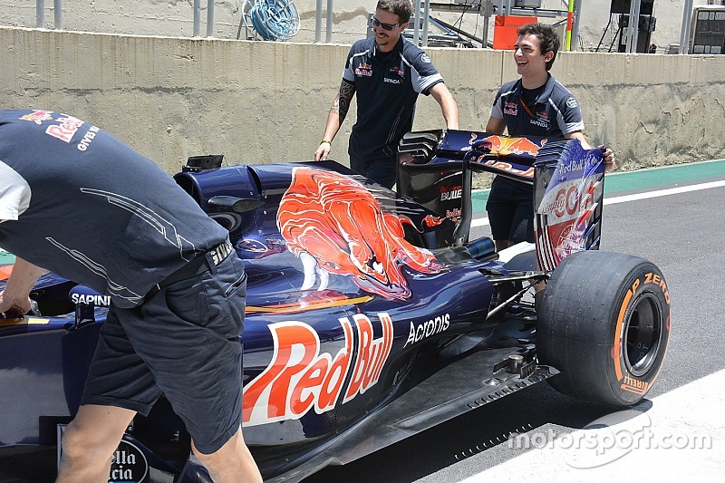 Технический брифинг: заднее крыло Toro Rosso STR11
