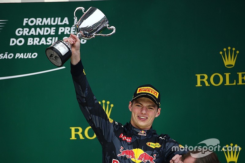 Verstappen quitó un récord histórico a Rosberg