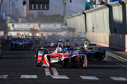 Rosenqvist espera mejorar para Argentina