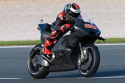 Ducati a conservé les ailerons pour les essais de Valence