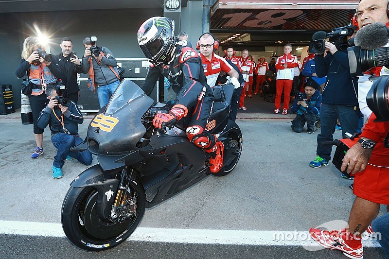 Ciabatti: Ada senyum lebar dari Lorenzo