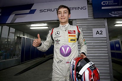 Russell ontwikkelingsrijder bij Mercedes F1 en met ART in GP3
