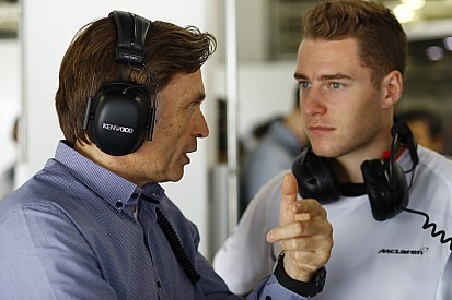 Vandoorne over 2017: “Week na week worden we beter”