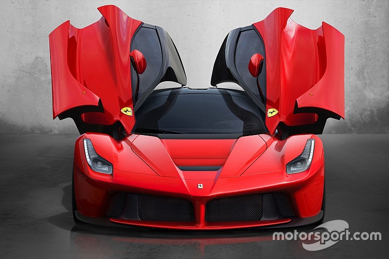 Лоренсо і його Ferrari за два мільйони євро