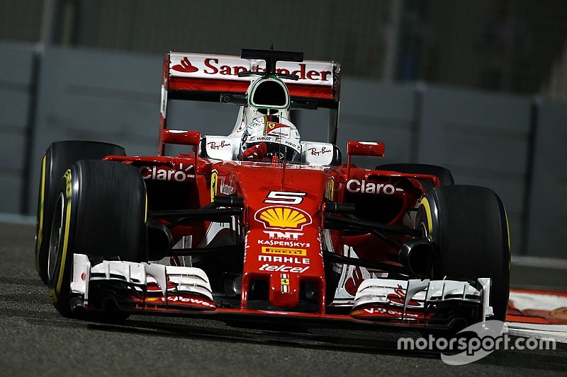Vettel hoopt voor beide Red Bulls te rijden na de start