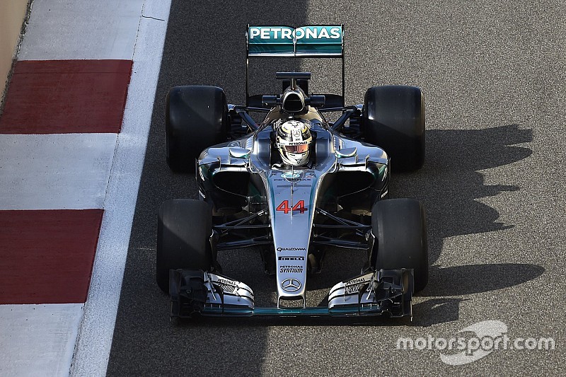 Zieke Hamilton houdt het na paar stints voor gezien tijdens Pirelli-test
