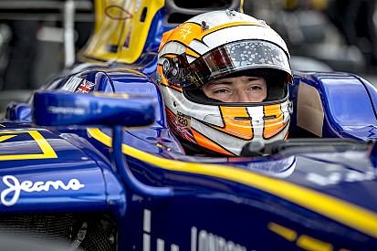 Alex Lynn vise le WEC et la Super Formula