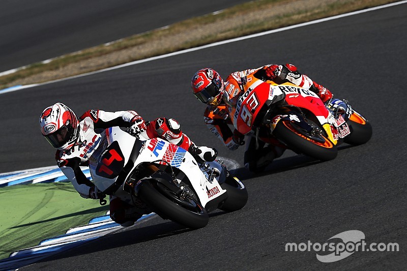 День подяки Honda Racing: Алонсо та Маркес сперечались у швидкості на трасі