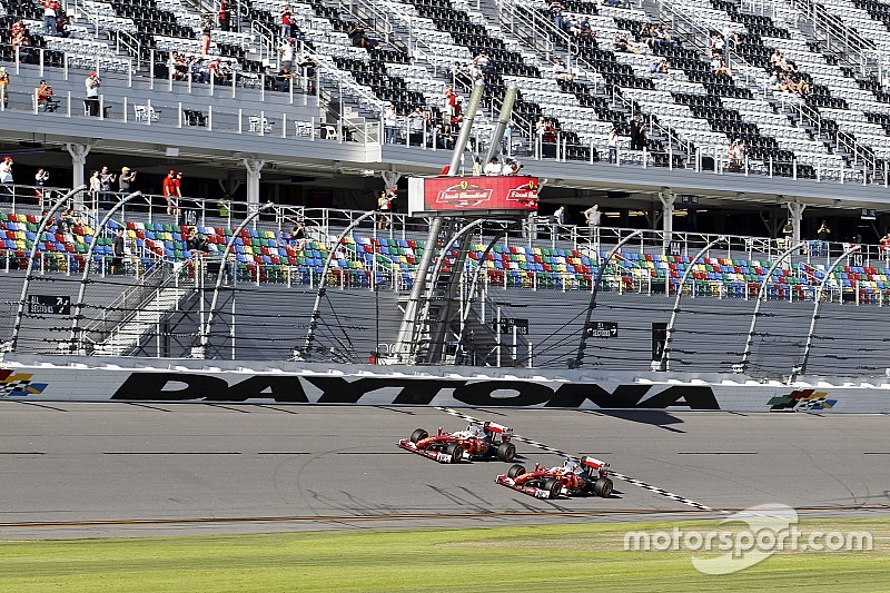 Galería: Así fue el debut de un Ferrari F1 en Daytona