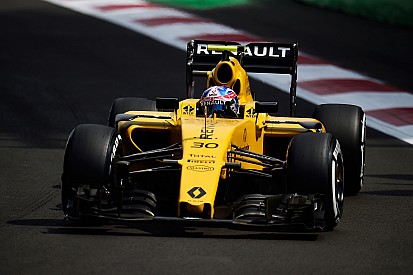 Палмер сподівається на великий крок Renault у 2017 році