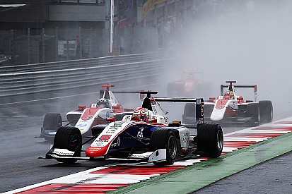 Photos - Le film de la saison 2016 de GP3