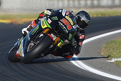 Jonas Folger: Ein MotoGP-Motorrad muss smooth gefahren werden