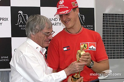 Ecclestone: "Sería bueno para la F1 tener otro Schumacher"