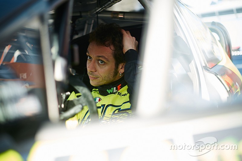 Rossi sufrió un accidente con su Audi RS6 durante las vacaciones