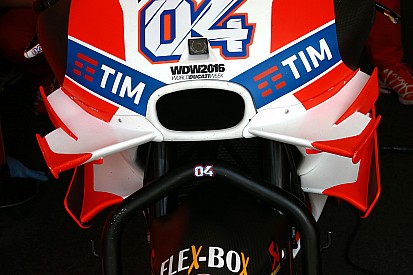 Стоунер рассказал, почему он против винглетов в MotoGP