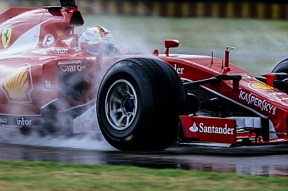 Ferrari скасувала тести через розбиту Феттелем SF15-T