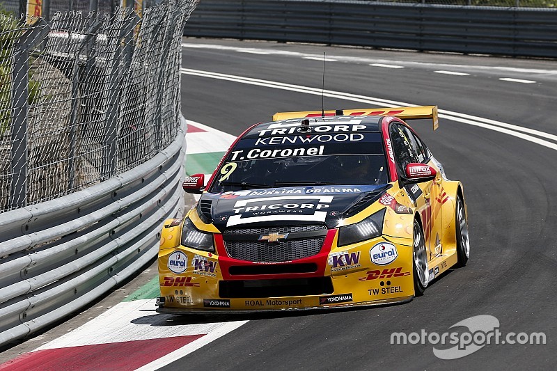 Tom Coronel repart pour une nouvelle saison avec la Chevrolet ROAL