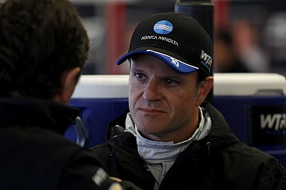 Barrichello : Alonso doit "s'attendre à l'inattendu" à Indianapolis