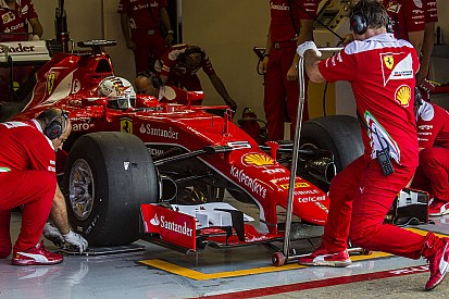 Ferrari отримала зиск від тестів Феттеля з Pirelli - Вольфф