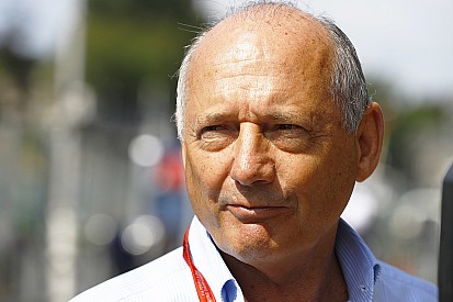Ron Dennis "veda partisi" için 350 bin sterlin harcadı