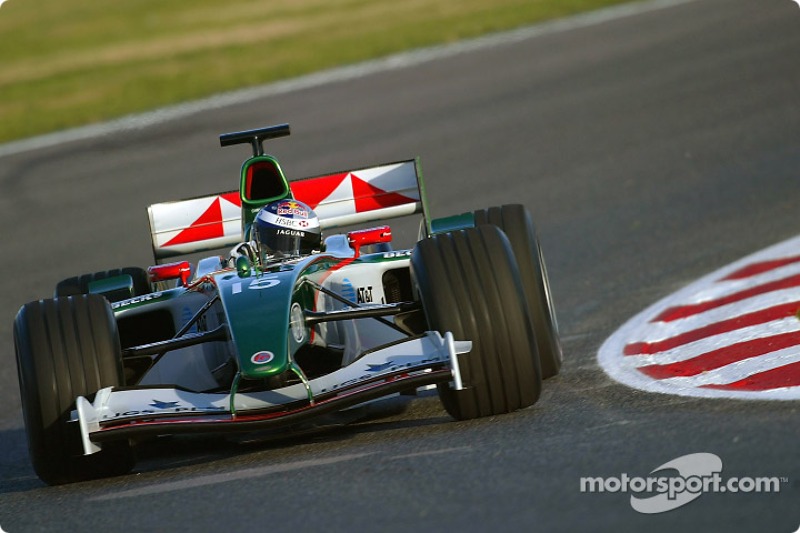 Christian Klien test ediyoryeni Jaguar R5
