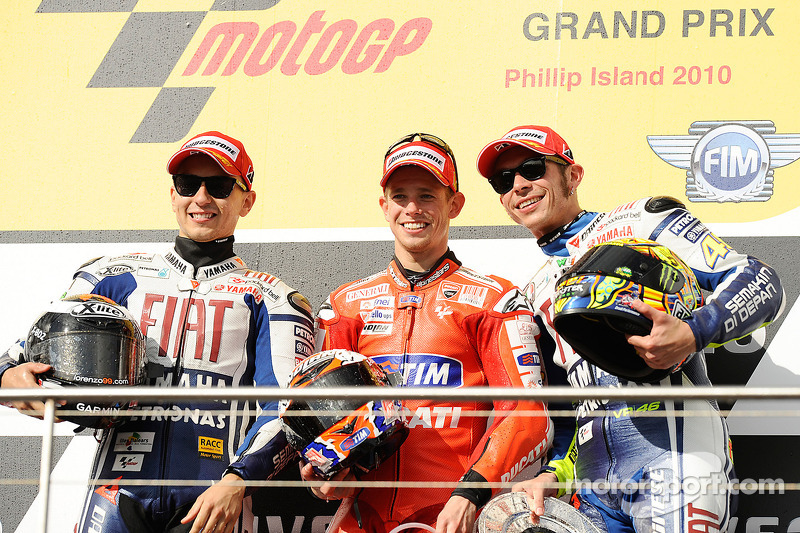 Podium: race winner Casey Stoner, Ducati Marlboro Team, second place Jorge Lorenzo, Fiat Yamaha Team, third place Valentino Rossi, Fiat Yamaha Team