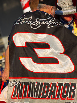 Dale-Earnhardt-Fan