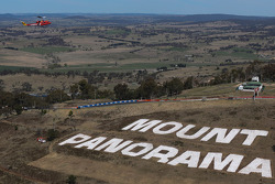 Speciale Bathurst kleuren voor Team Vodafone
